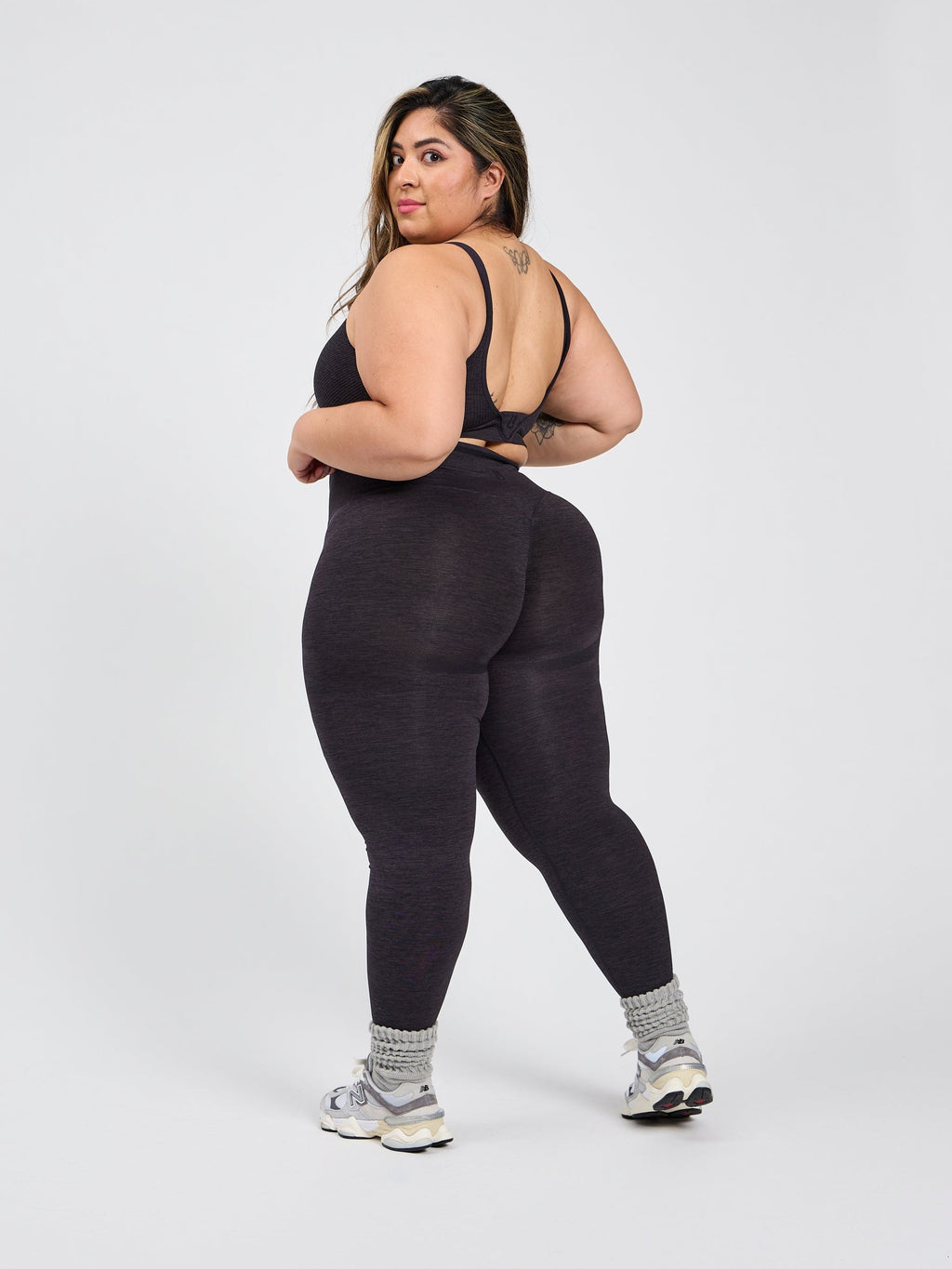 Shape Seamless Sports Bra - Charcoal