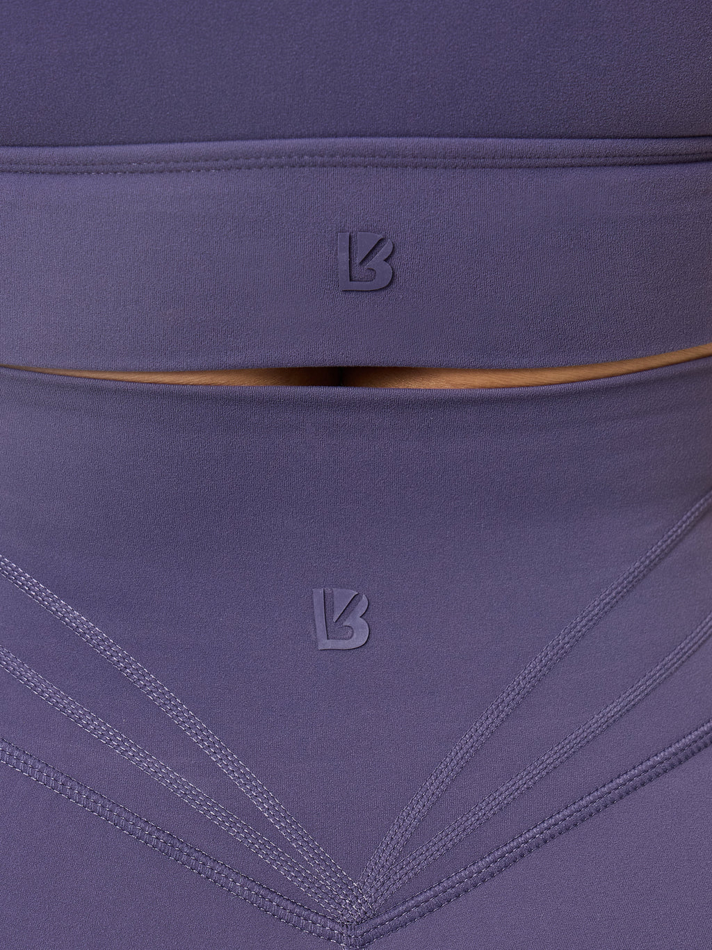 Legacy Short 6" - Shadow Berry