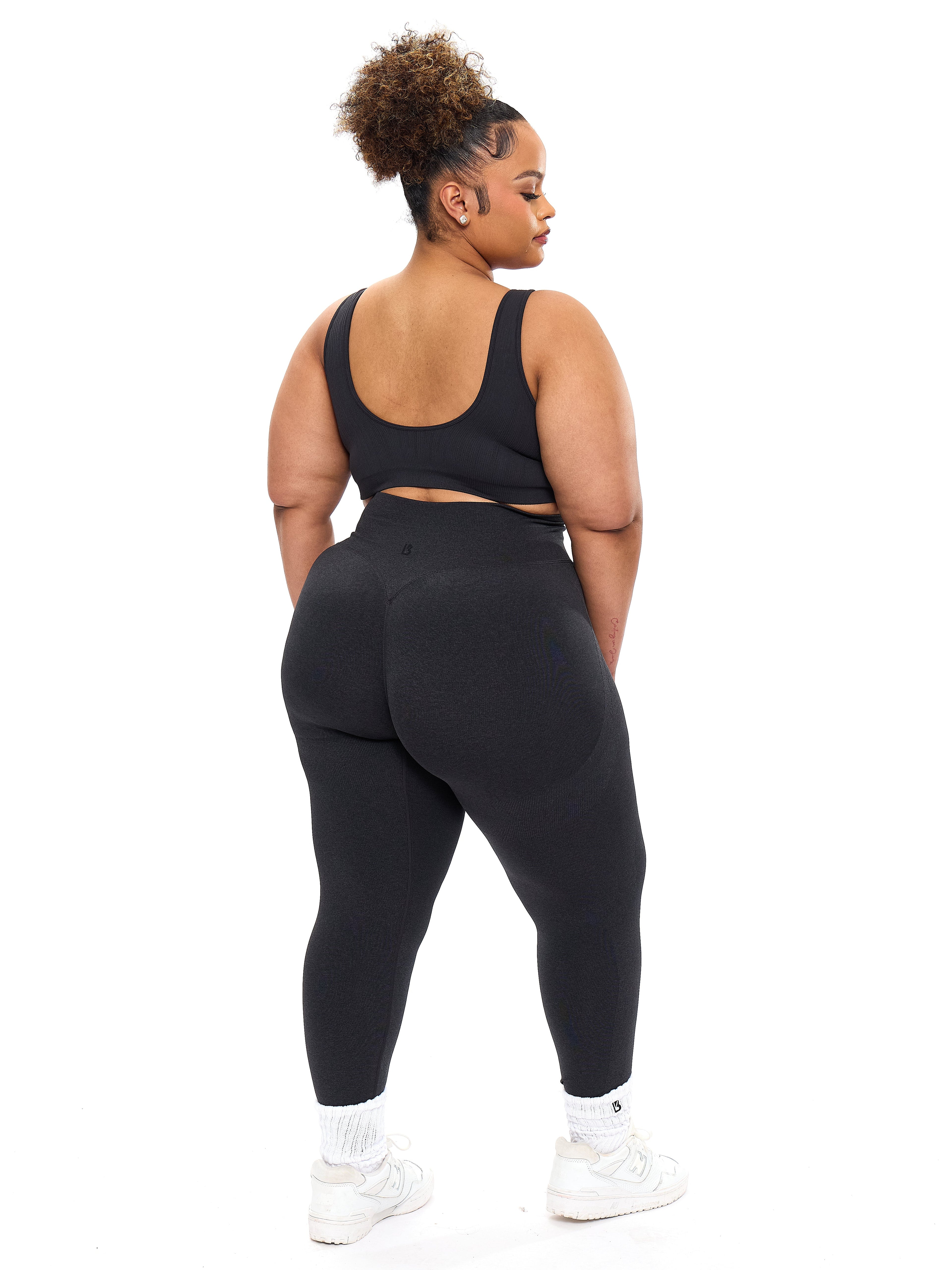 Scoop Seamless Sports Bra - Charcoal