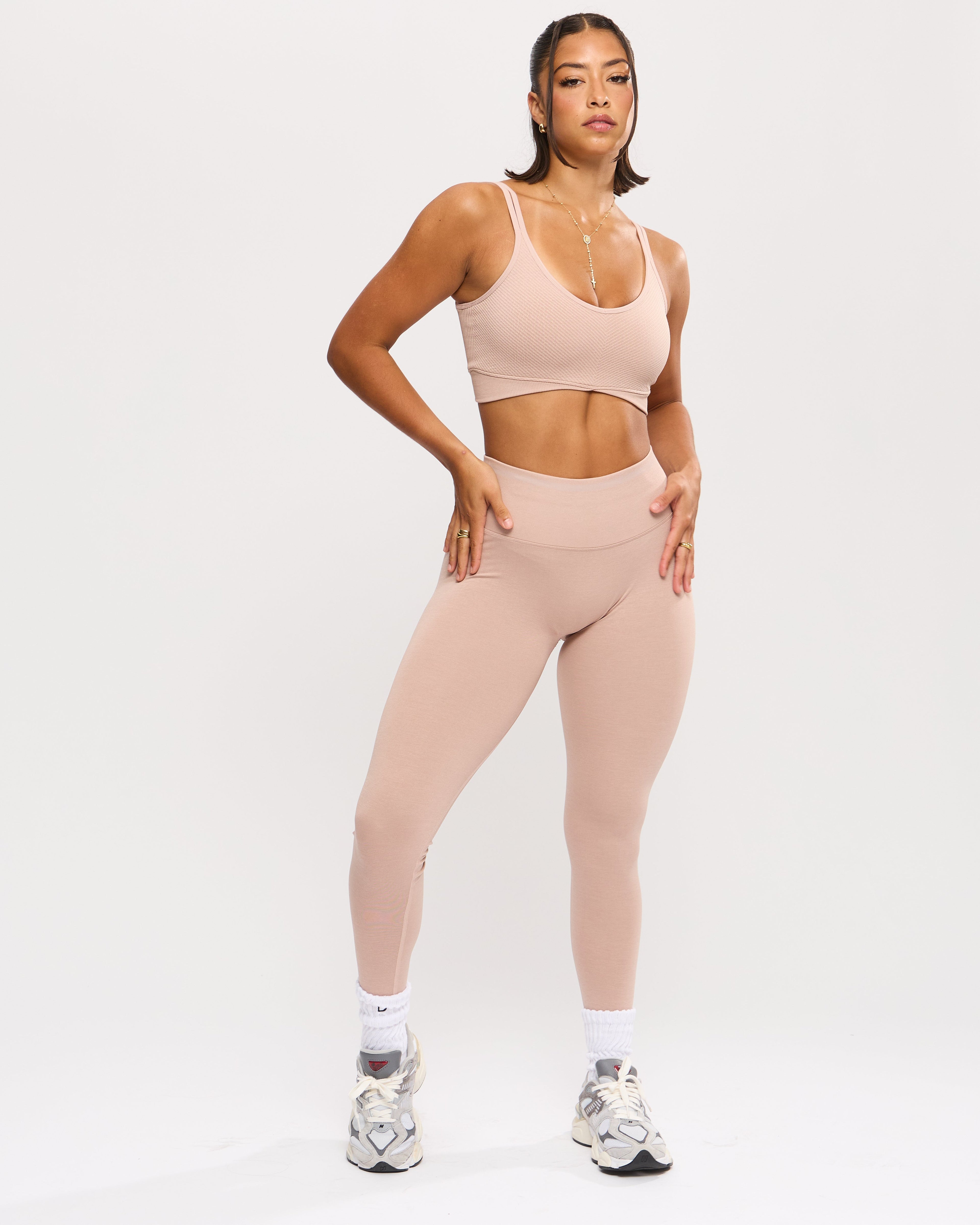 Shape Seamless Sports Bra - Berry Ice