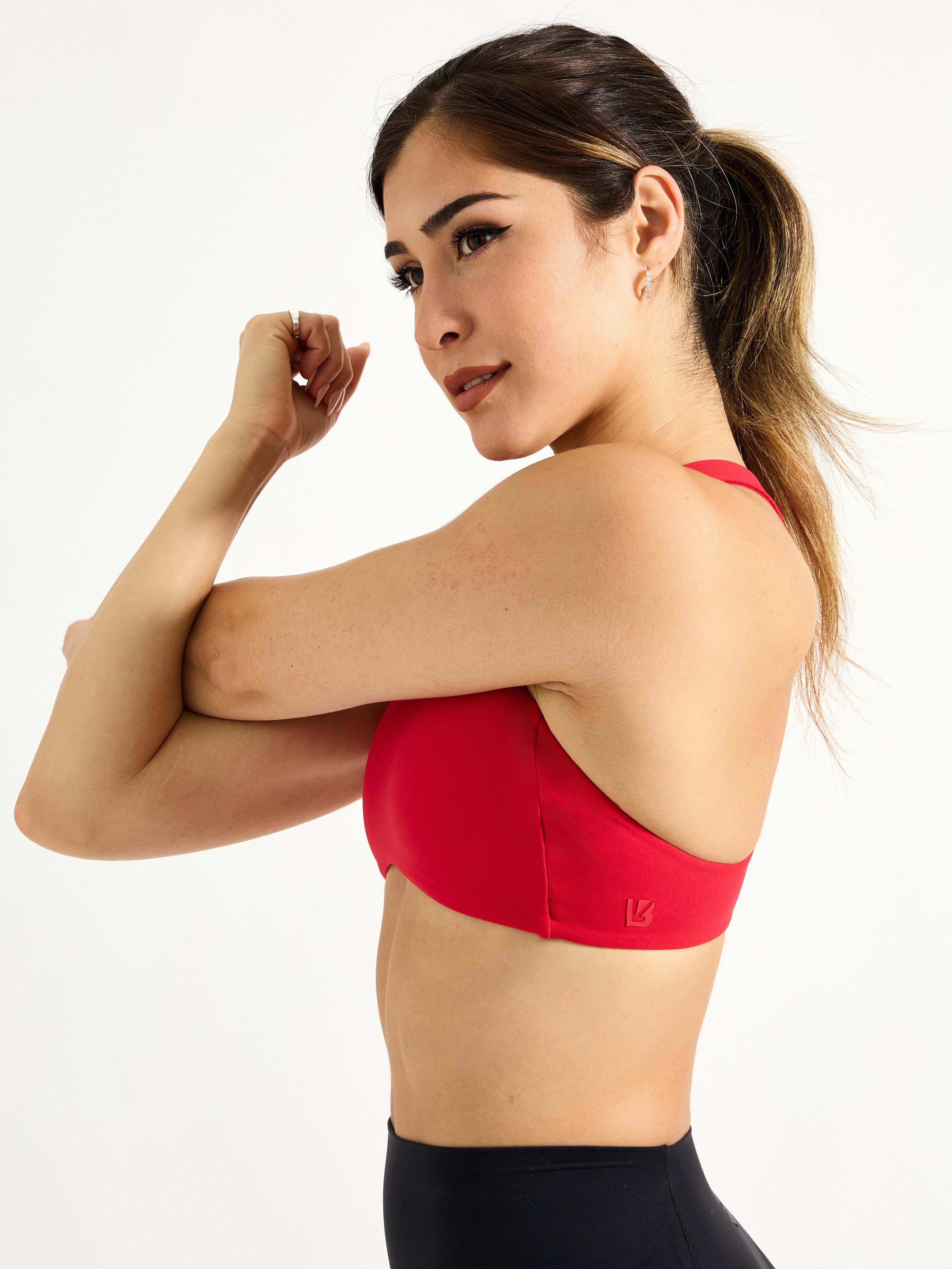 Curve Sports Bra - Lipstick Red