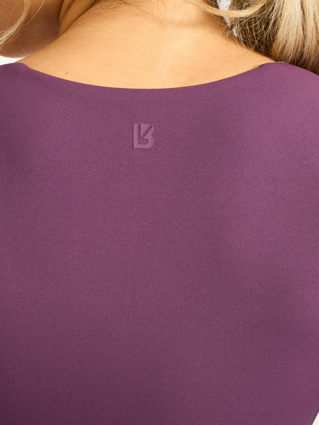 Long Sleeve Curve Crop - High Court