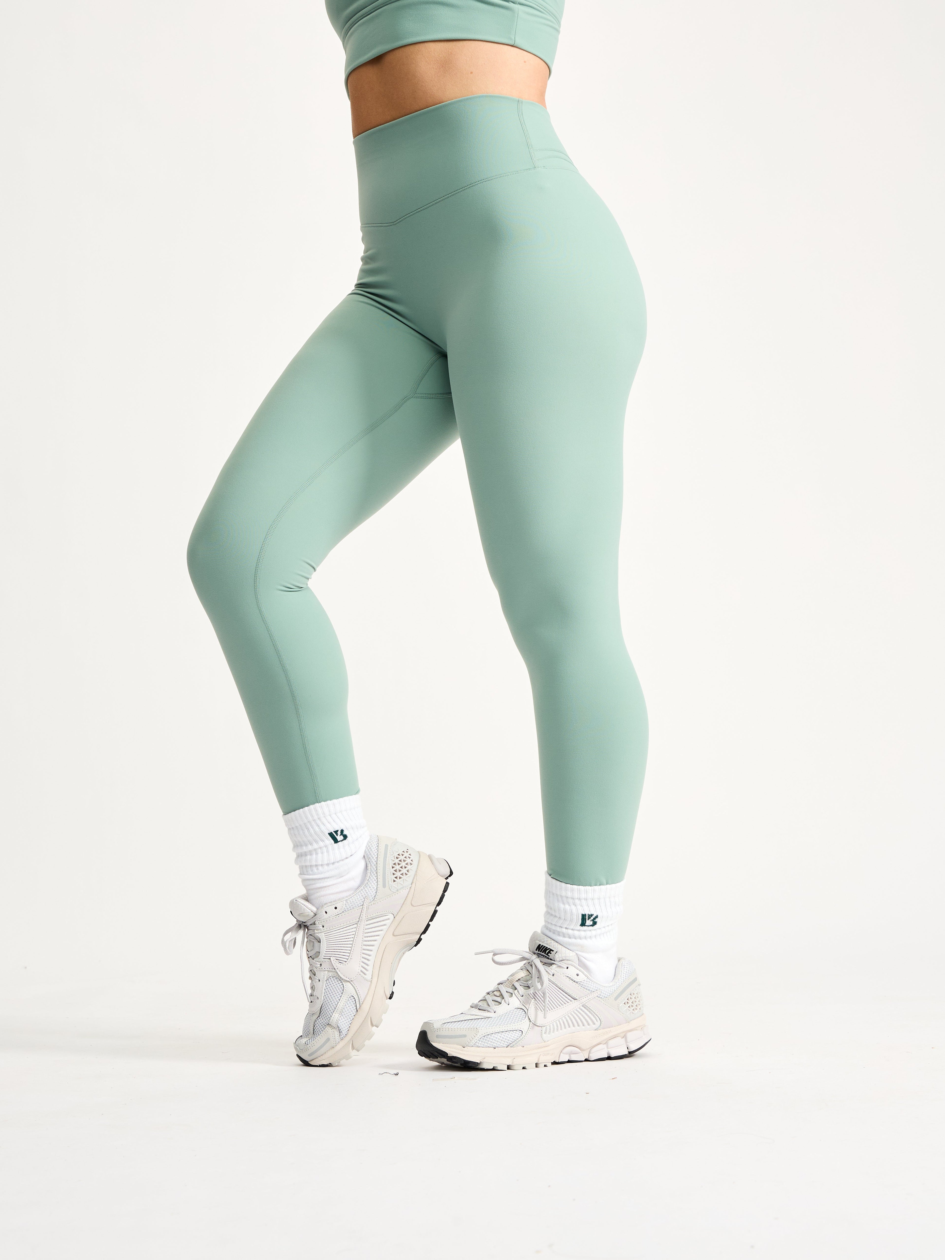 Micro Legacy Legging - Garden Party