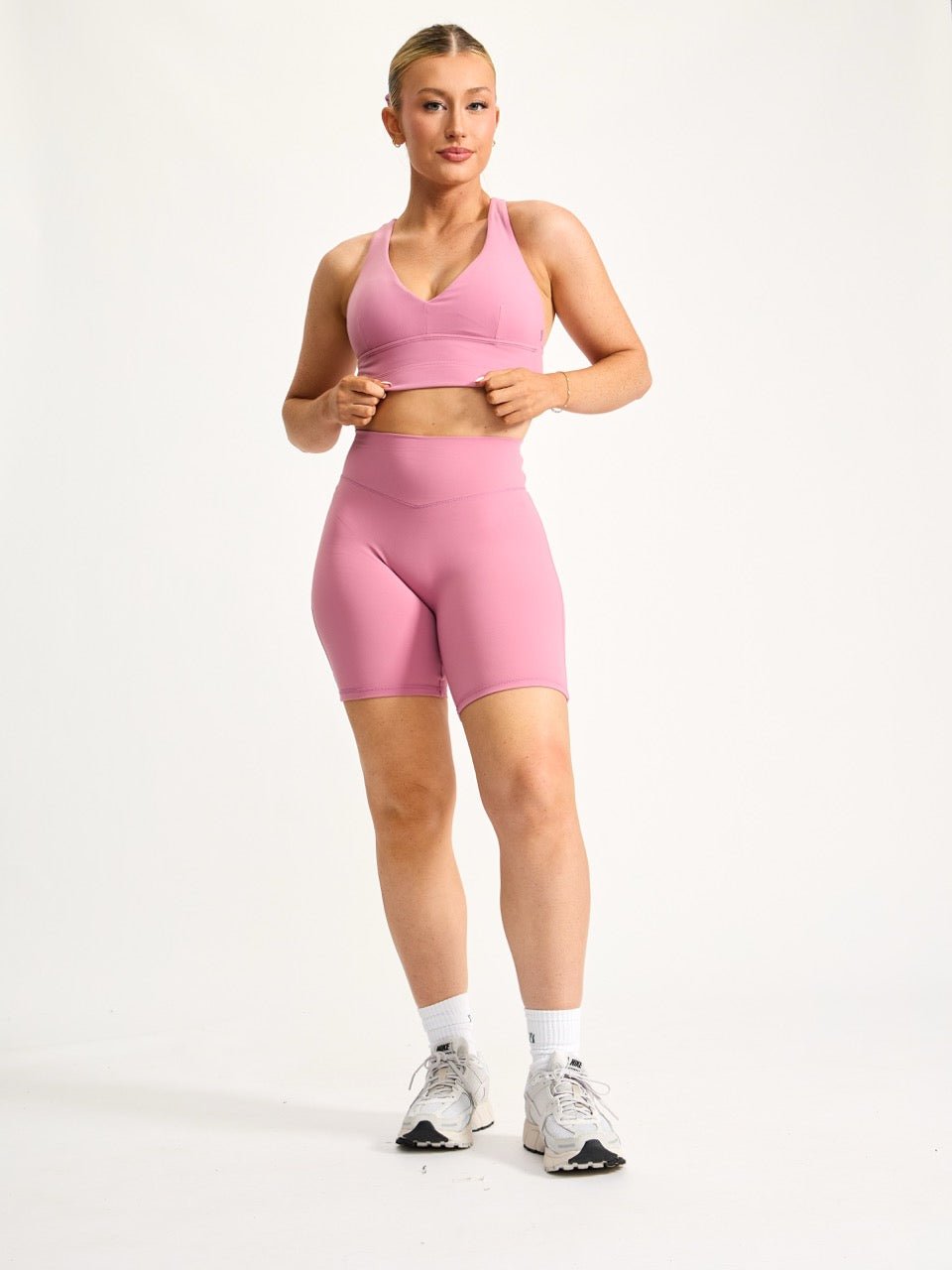 Aggressive Scrunch Short 7" - Bloom