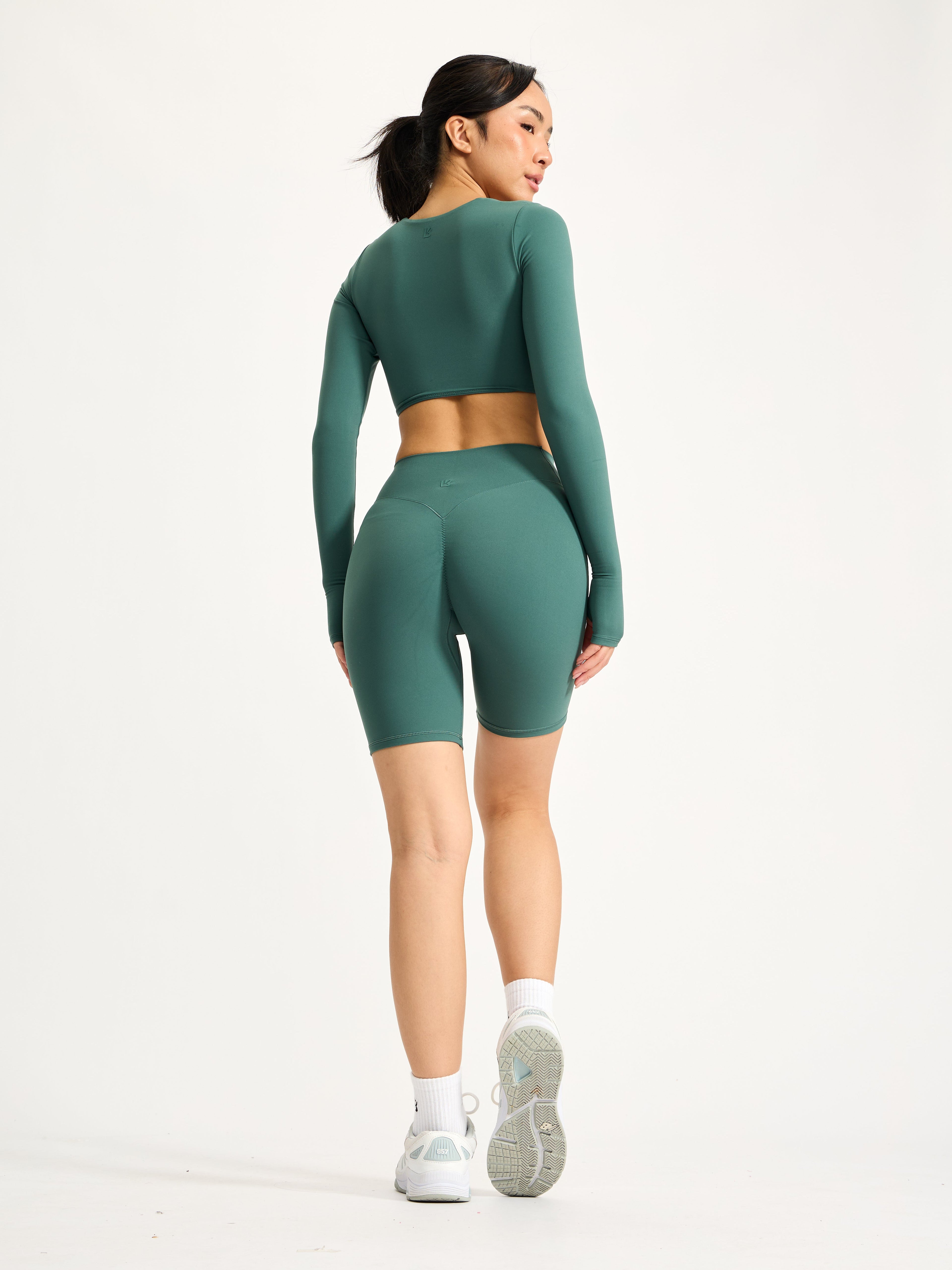 Long Sleeve Curve Crop - Heiress Ivy