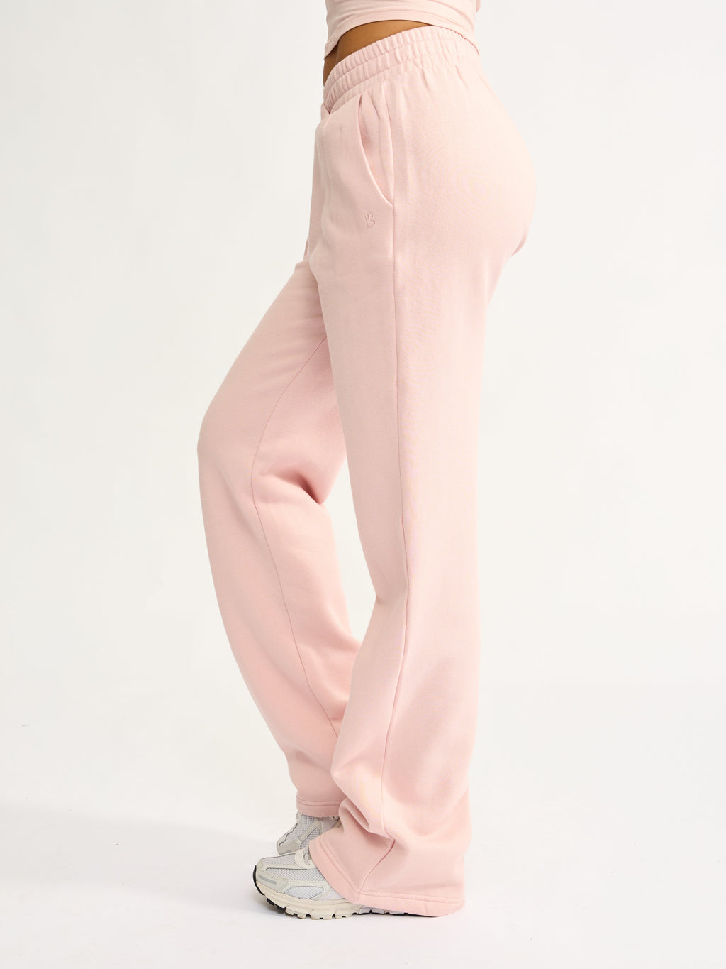 Threads Crossover Sweat Pant - Love Story