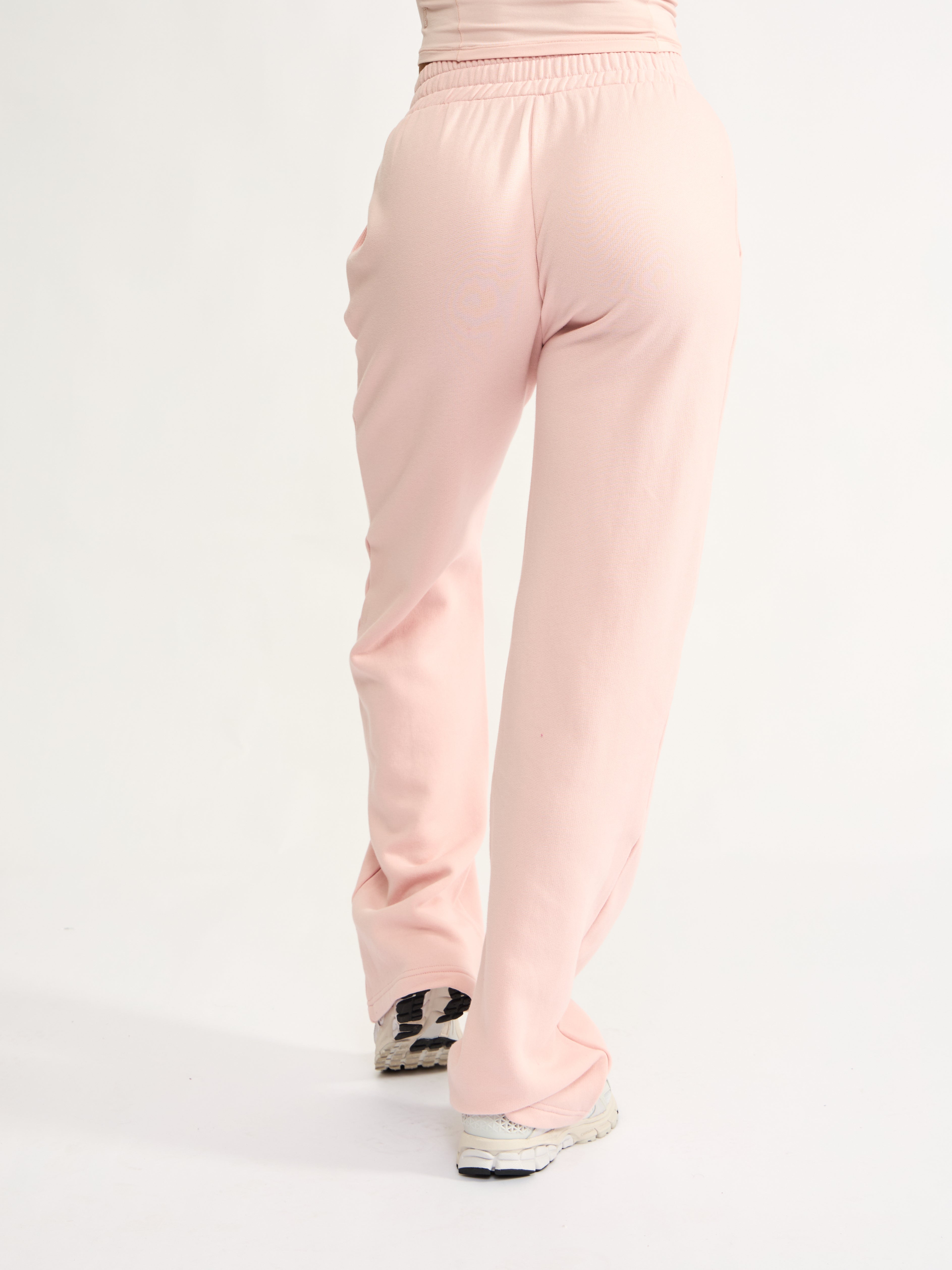 Threads Crossover Sweat Pant - Love Story