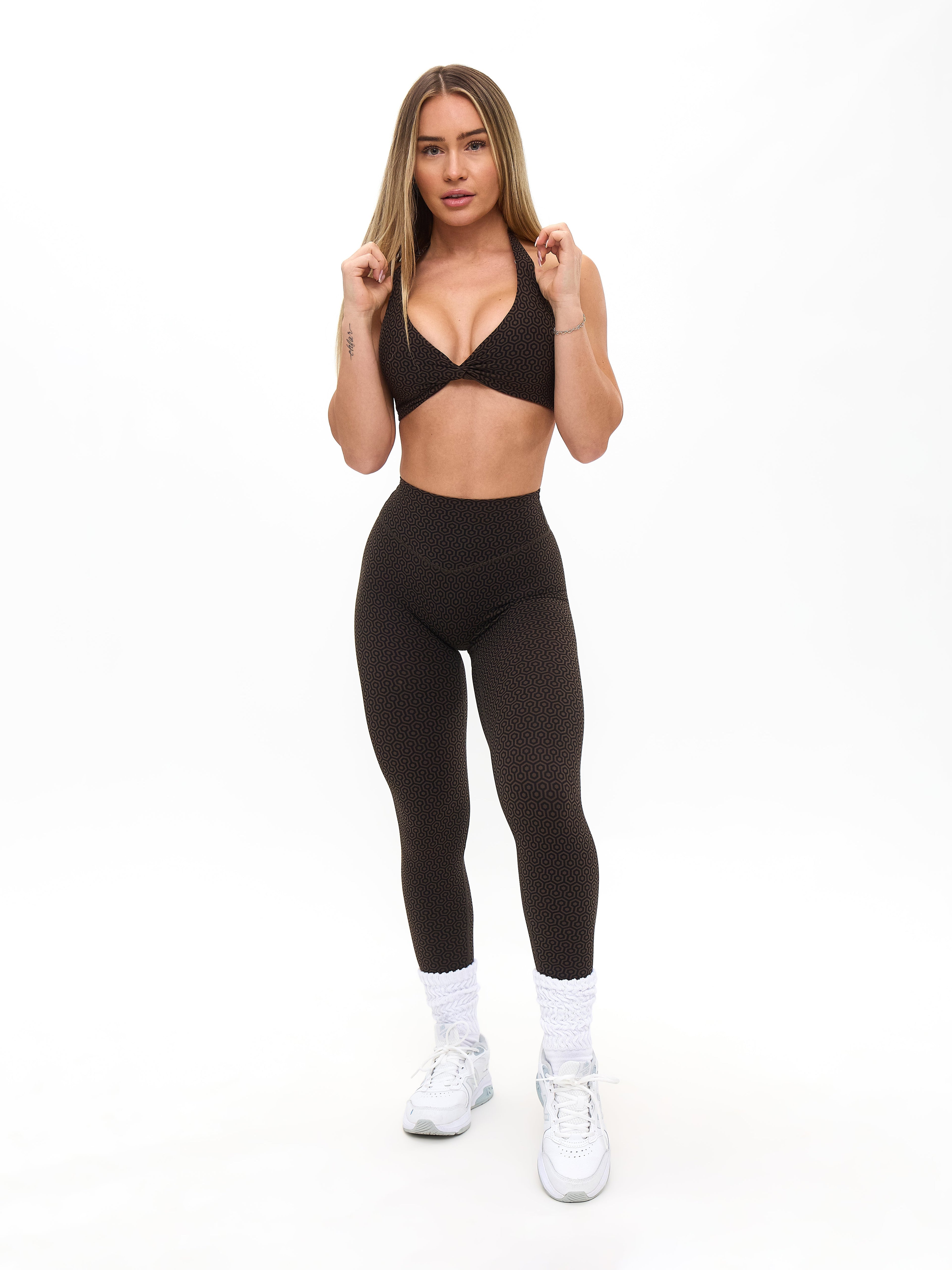 Poshknit Twist Halter Sports Bra - Estes Print