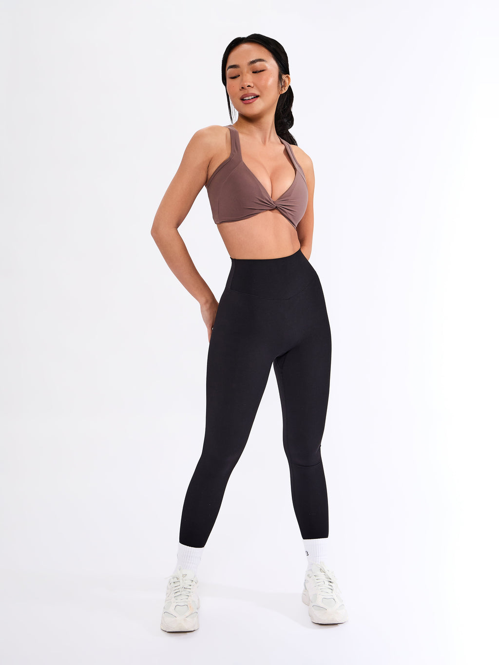 Twisted Curve Sports Bra - Mocha Berry