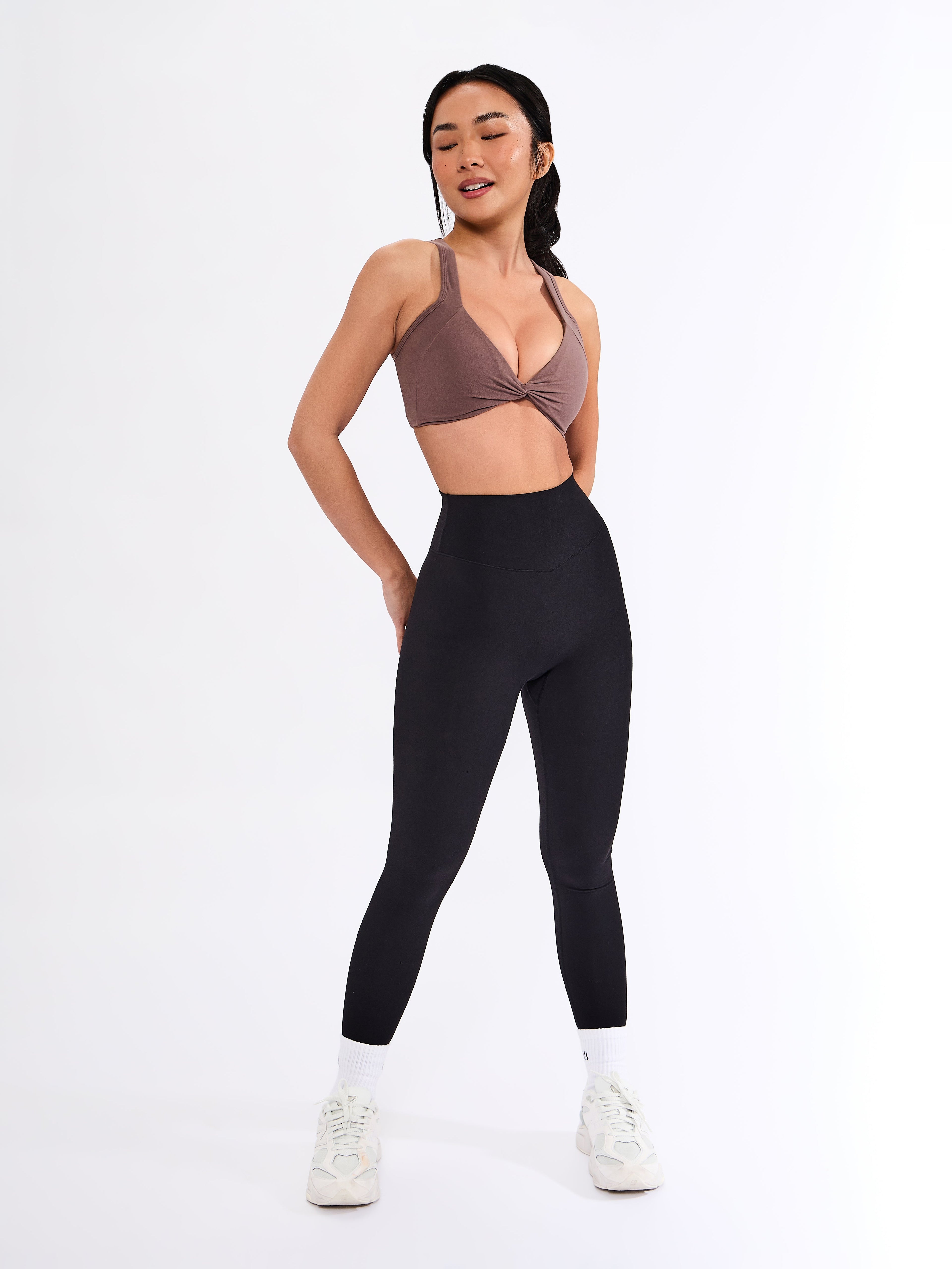 Twisted Curve Sports Bra - Mocha Berry