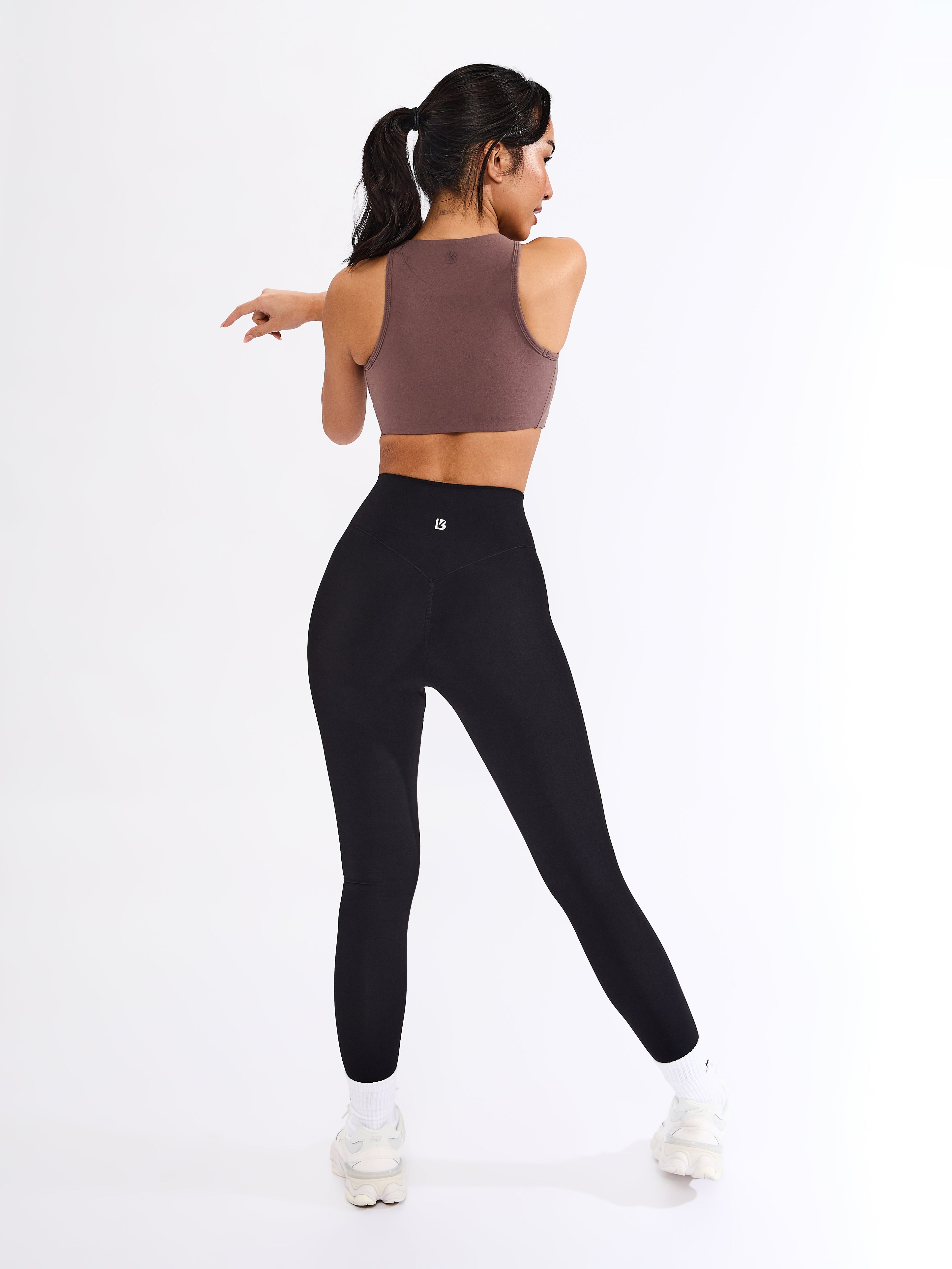 Twisted Curve Sports Bra - Mocha Berry