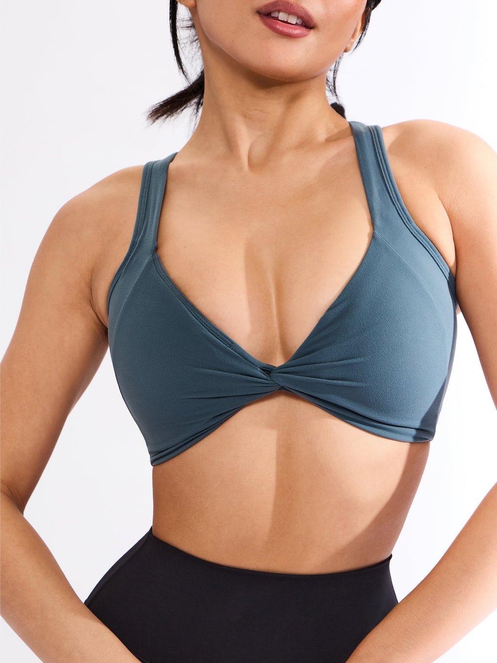 Twisted Curve Sports Bra - Enchanted Teal