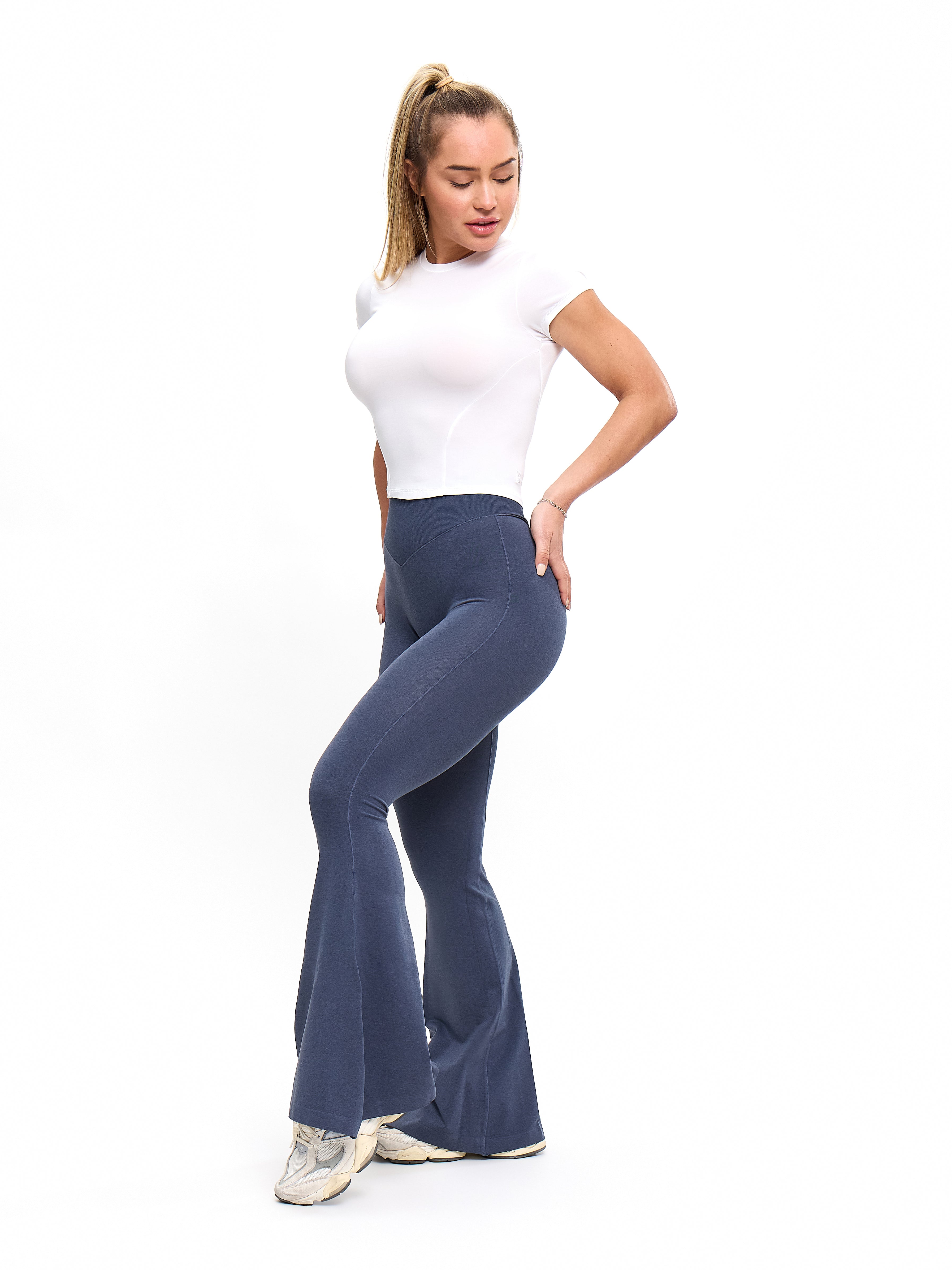 Seamless Flare Legging - Barista Blue