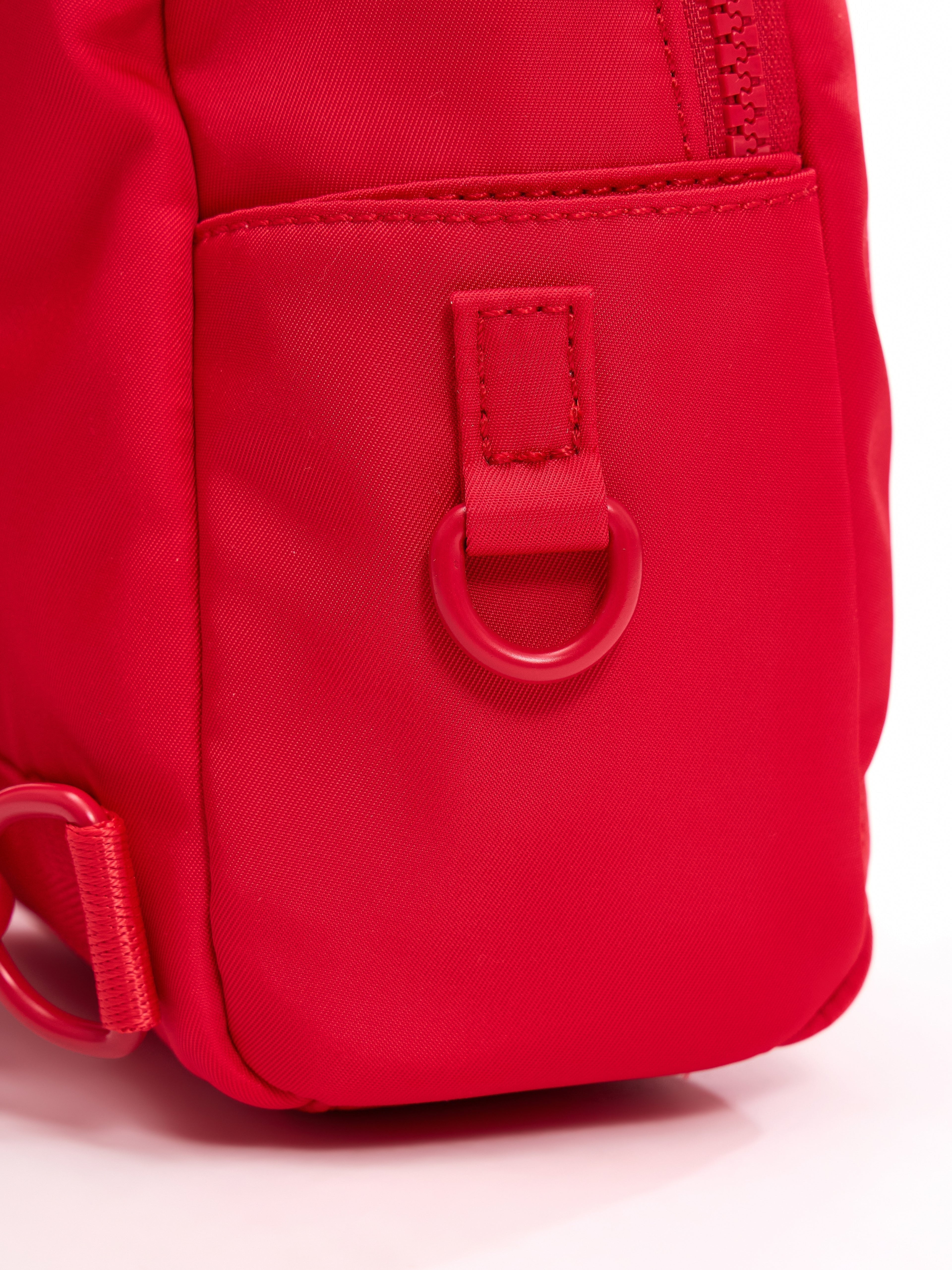 Game Changer Backpack Mini - Lipstick Red