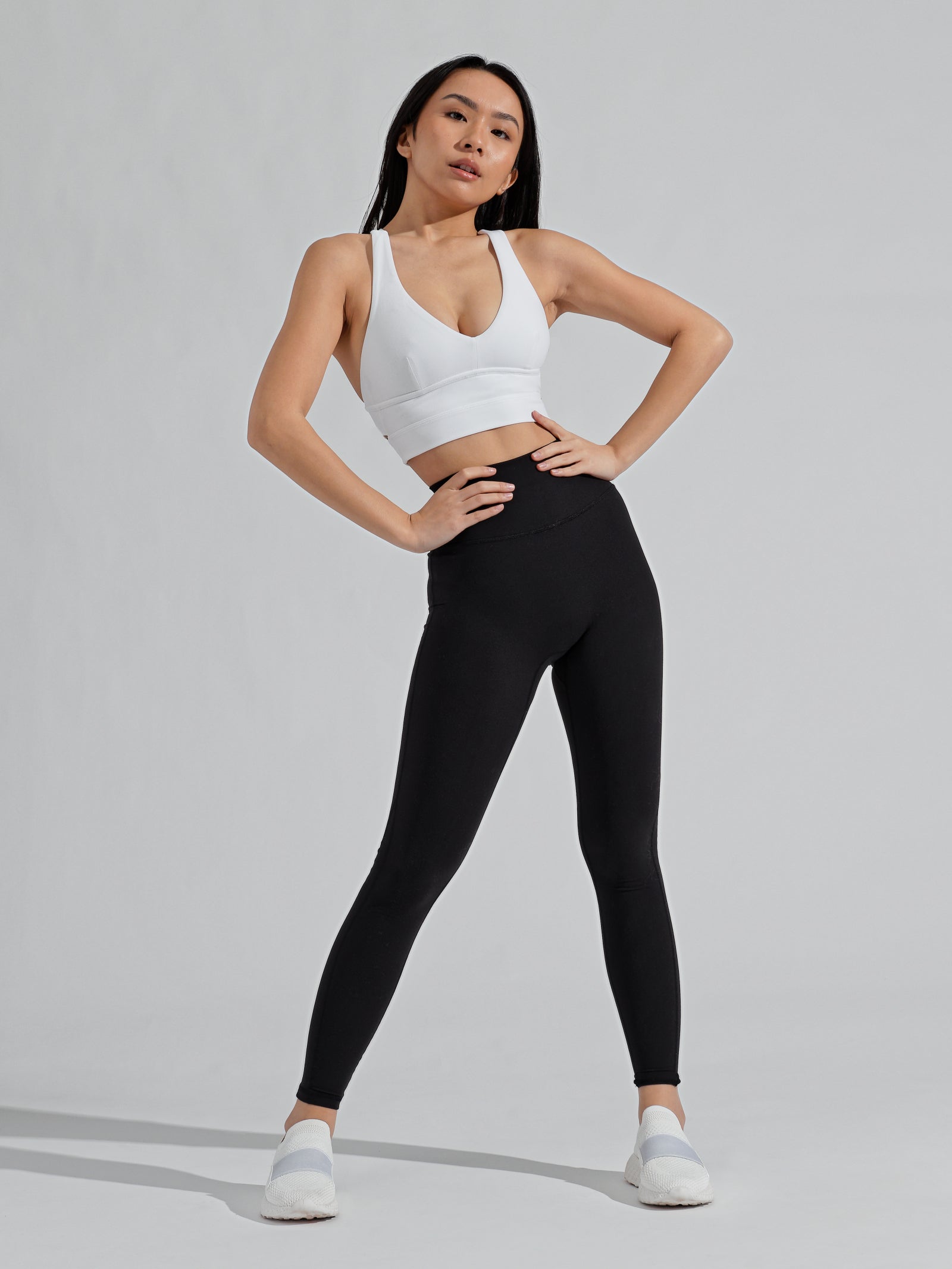 Alpha Sports Bra - White