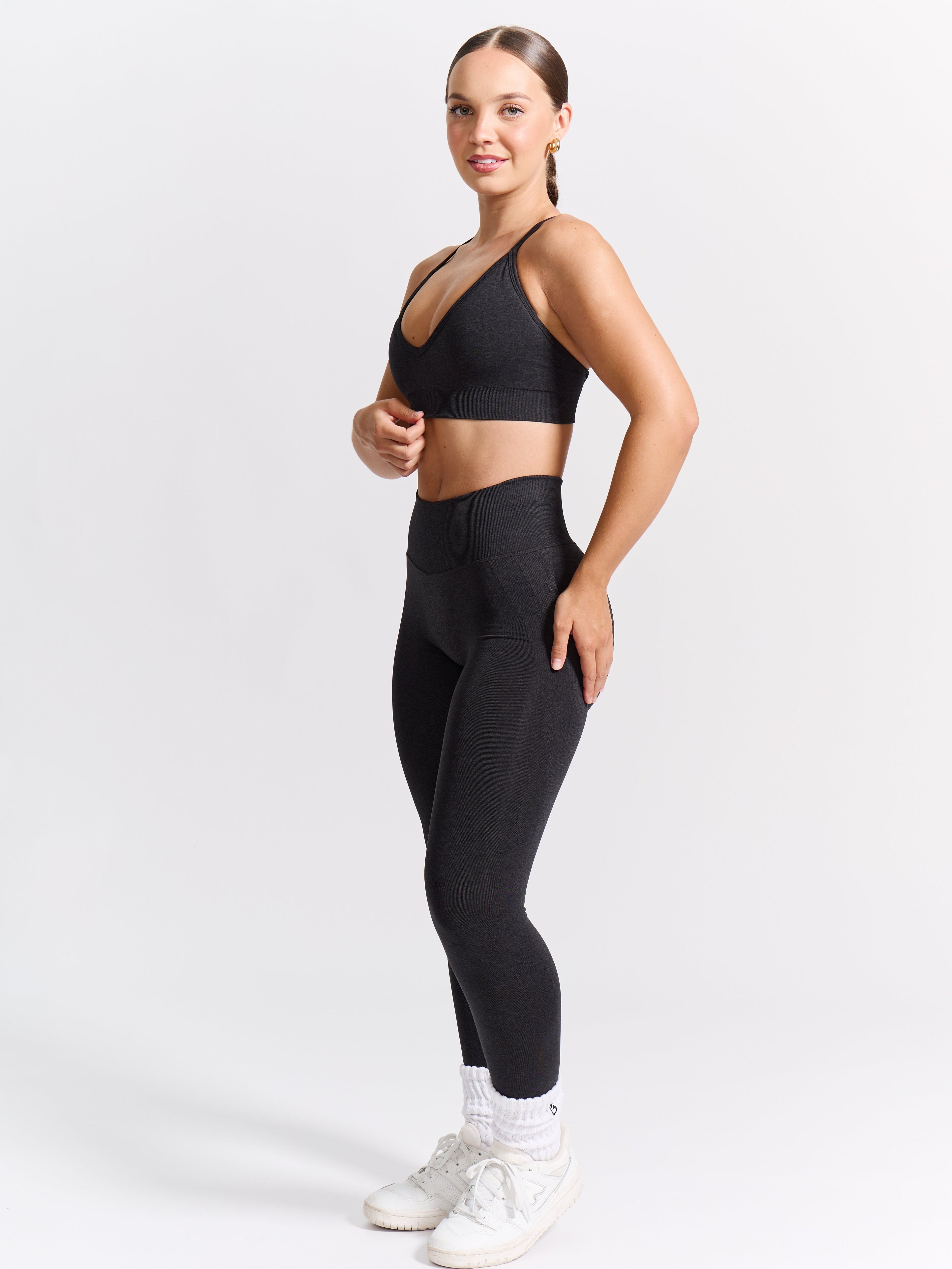 Plunge Seamless Sports Bra - Charcoal