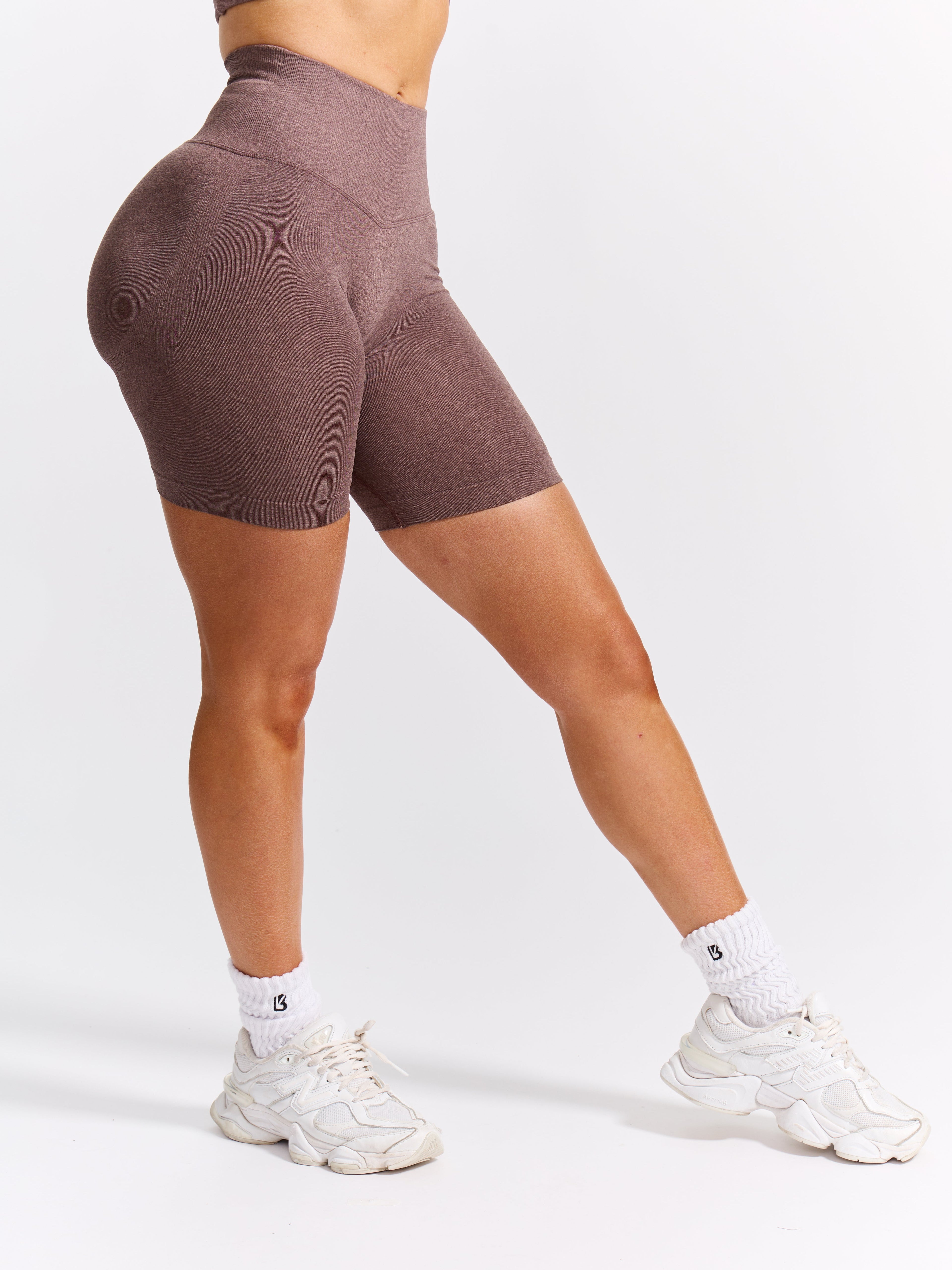 Miracle Seamless Short 6" - Mocha Berry