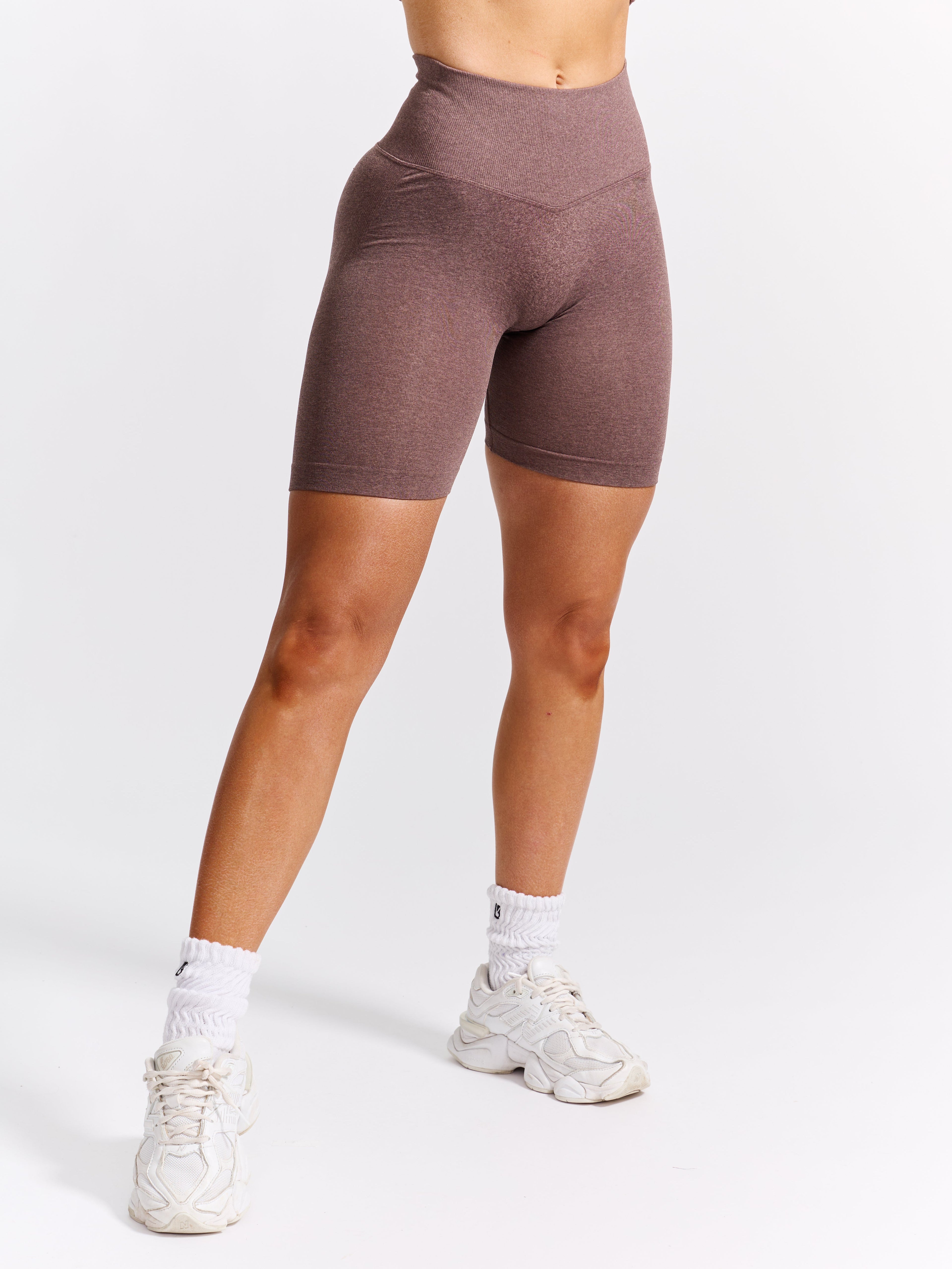 Miracle Seamless Short 6" - Mocha Berry