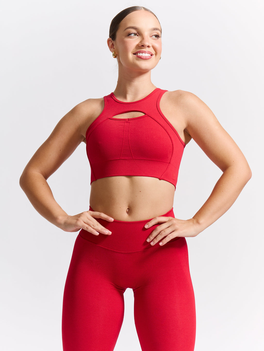 Form Seamless Sports Bra - Lipstick Red