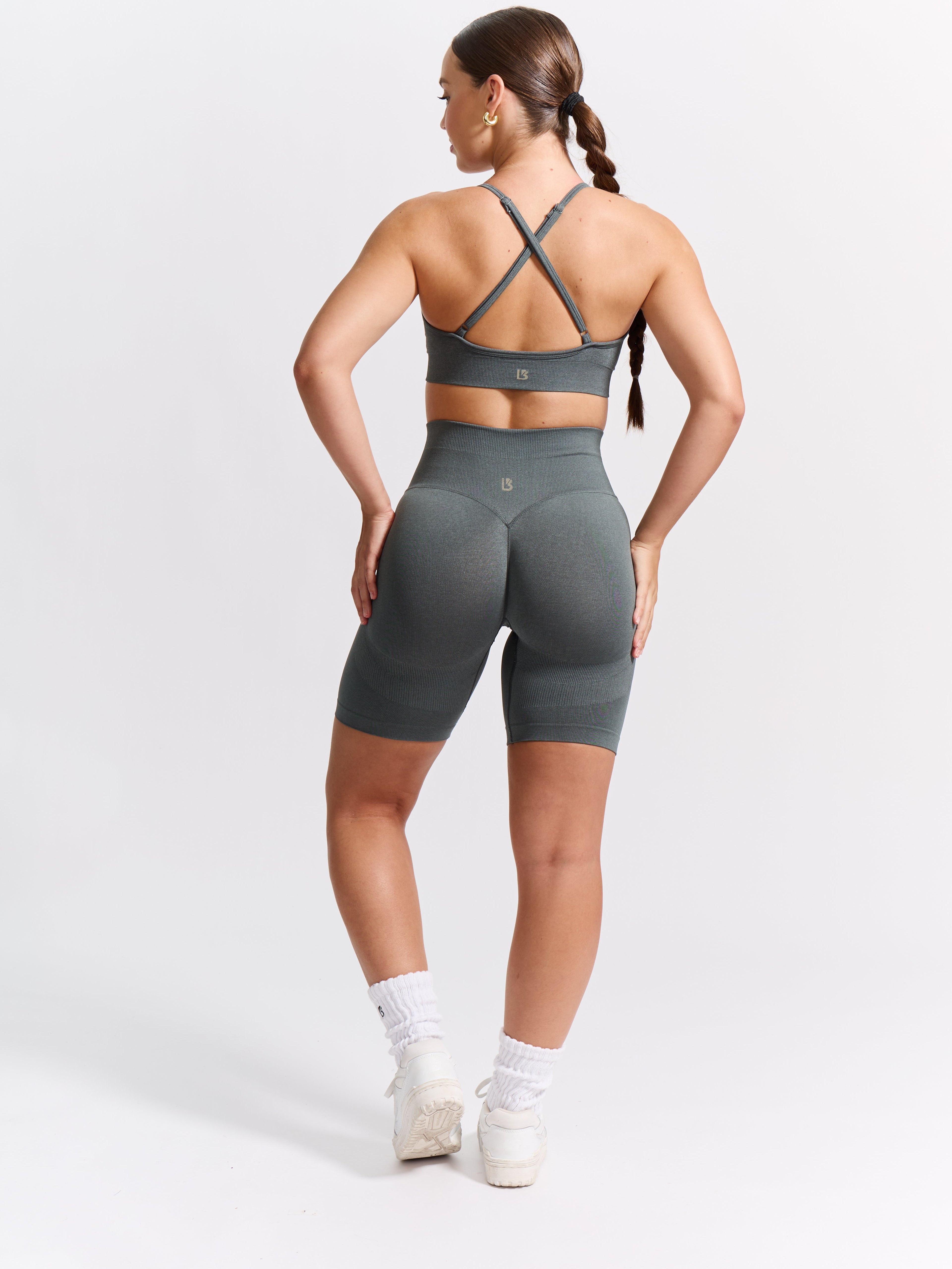 Plunge Seamless Sports Bra - Frosted Sage